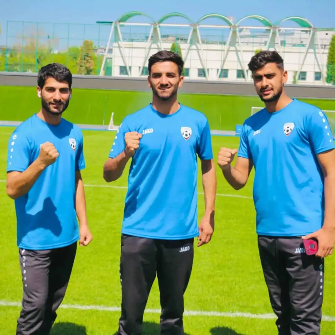Image from ⚽کانال اختصاصی خبر های ورزشی ولایت نیمروز ⚽: محمود گلزاد، دروازهبان تیم اتحاد نیمروز، در سفر قبلی تیم ملی ۲۳ سال ک...