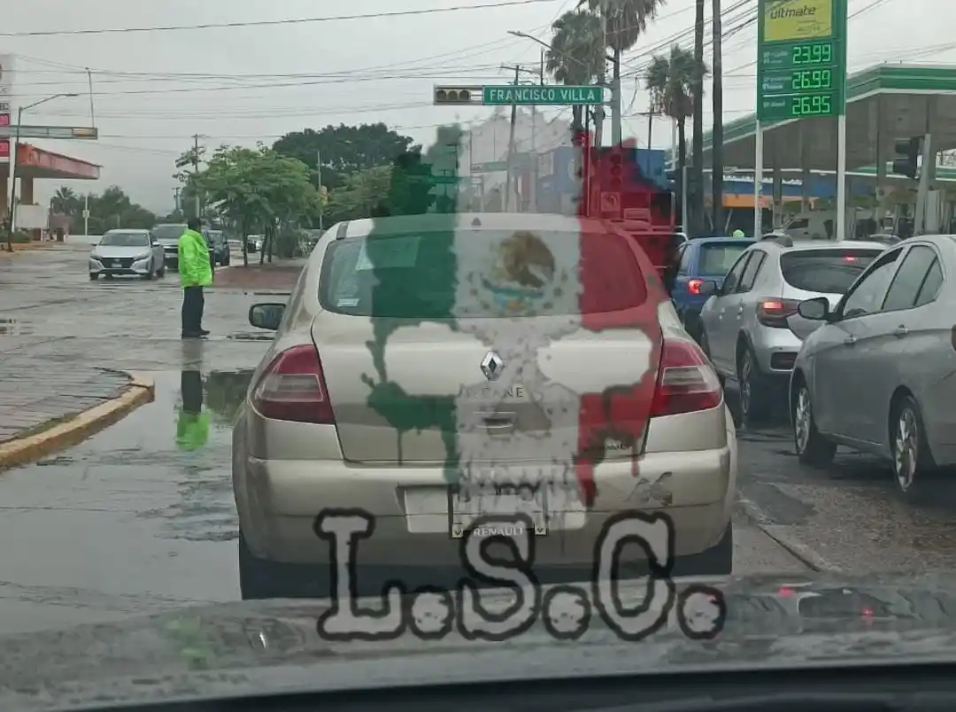Image from L.S.C 🇲🇽💀: PRECAUCIÓN! Blvd. Bocanegra con Foco. Villa y Malecón sin semáforos. Y...