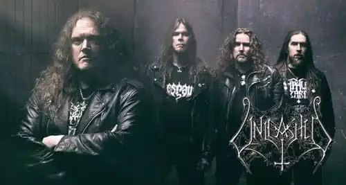 Image from rafabasa.com: UNLEASHED estrenan su nuevo vídeo “Hold Your Hammers High!” https://ww...