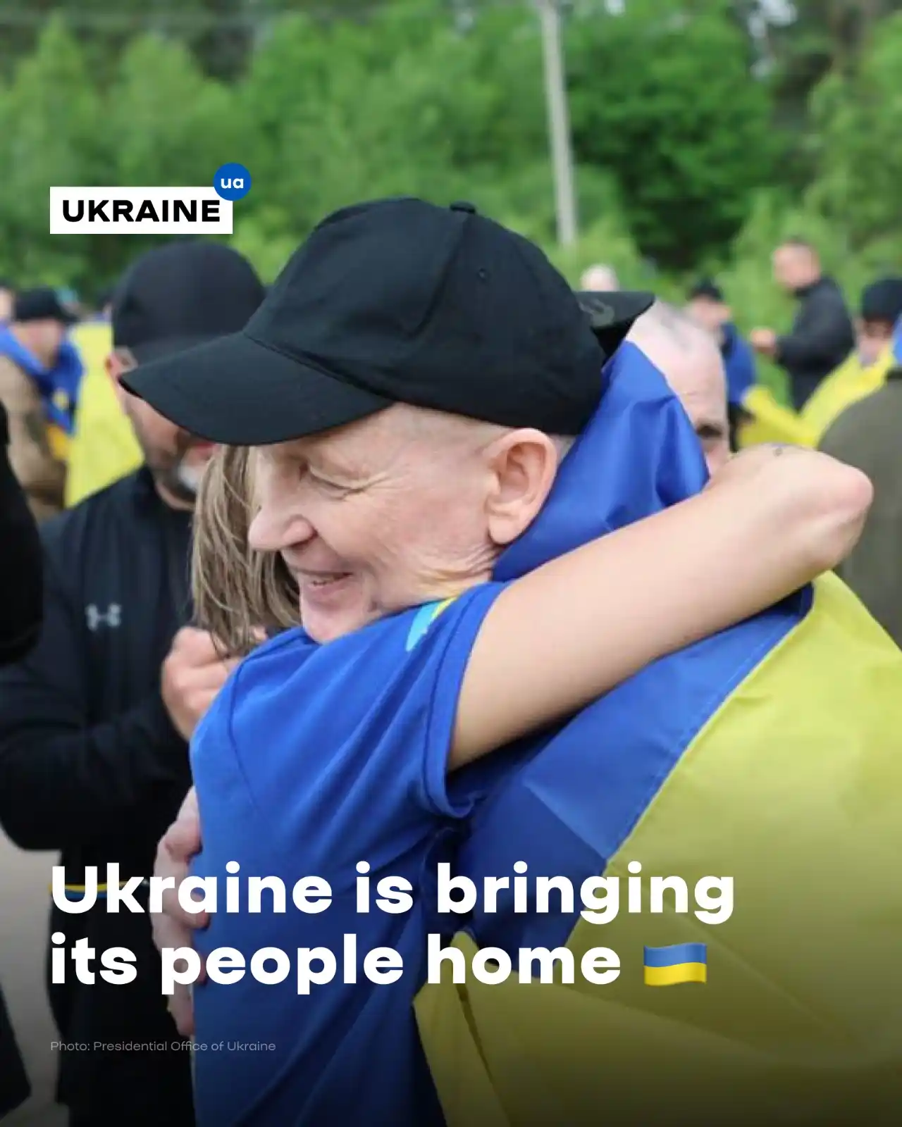 Image from Ukraine.ua: A new group of Ukrainian defenders has been returned home from Russian...