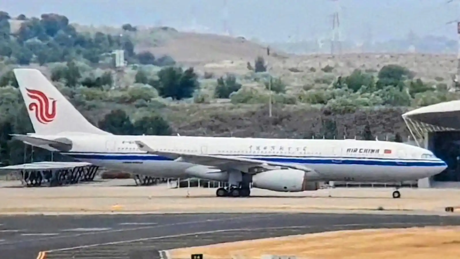 Image from Aereoshow/Aereonoticias: A330 de Air China ( B-6130 ) en Madrid Barajas ( MAD )...