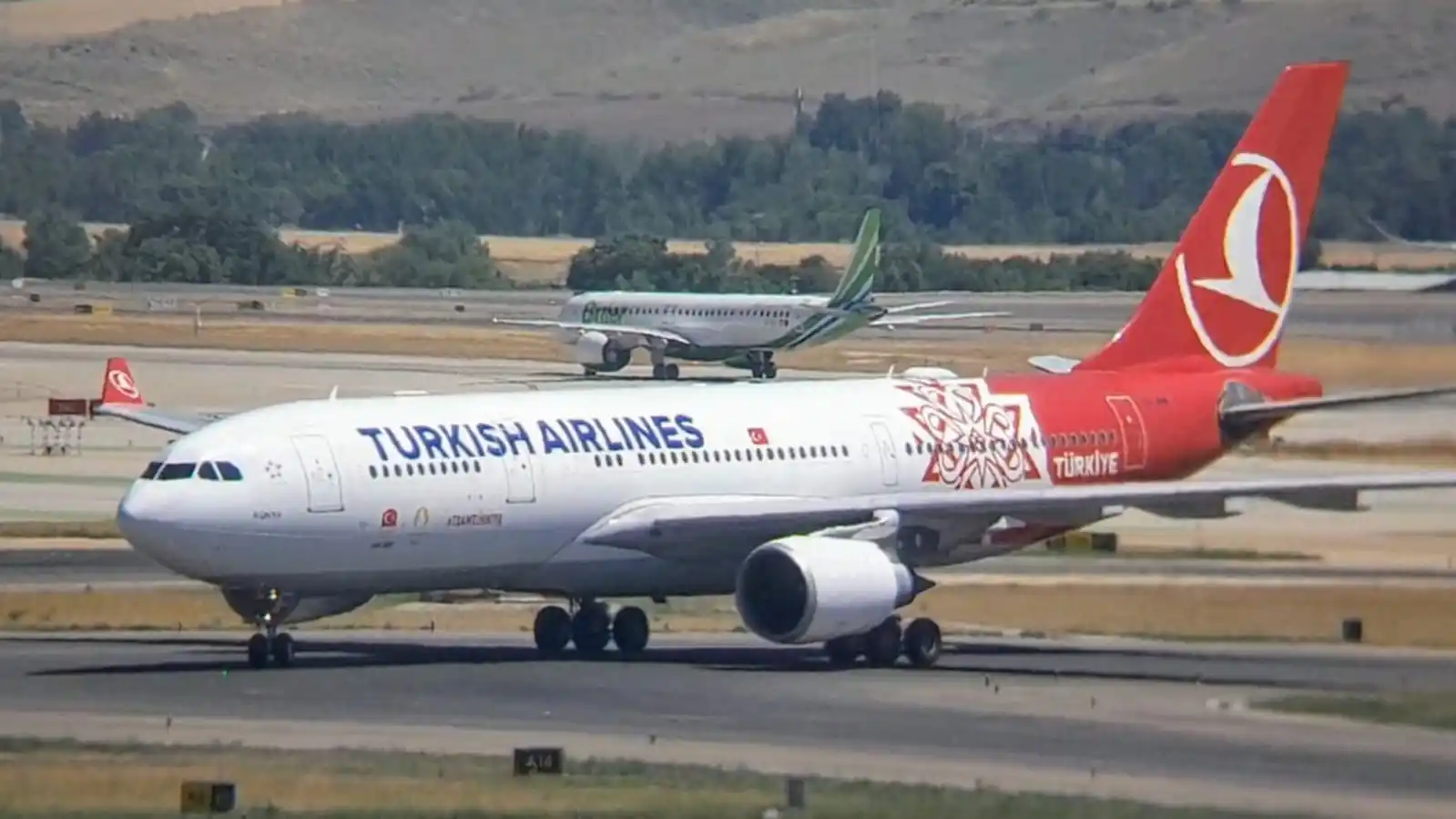 Image from Aereoshow/Aereonoticias: A330 de Turkish Airlines (Team Türkiye Livery) ( TC-JNB ) procedente d...
