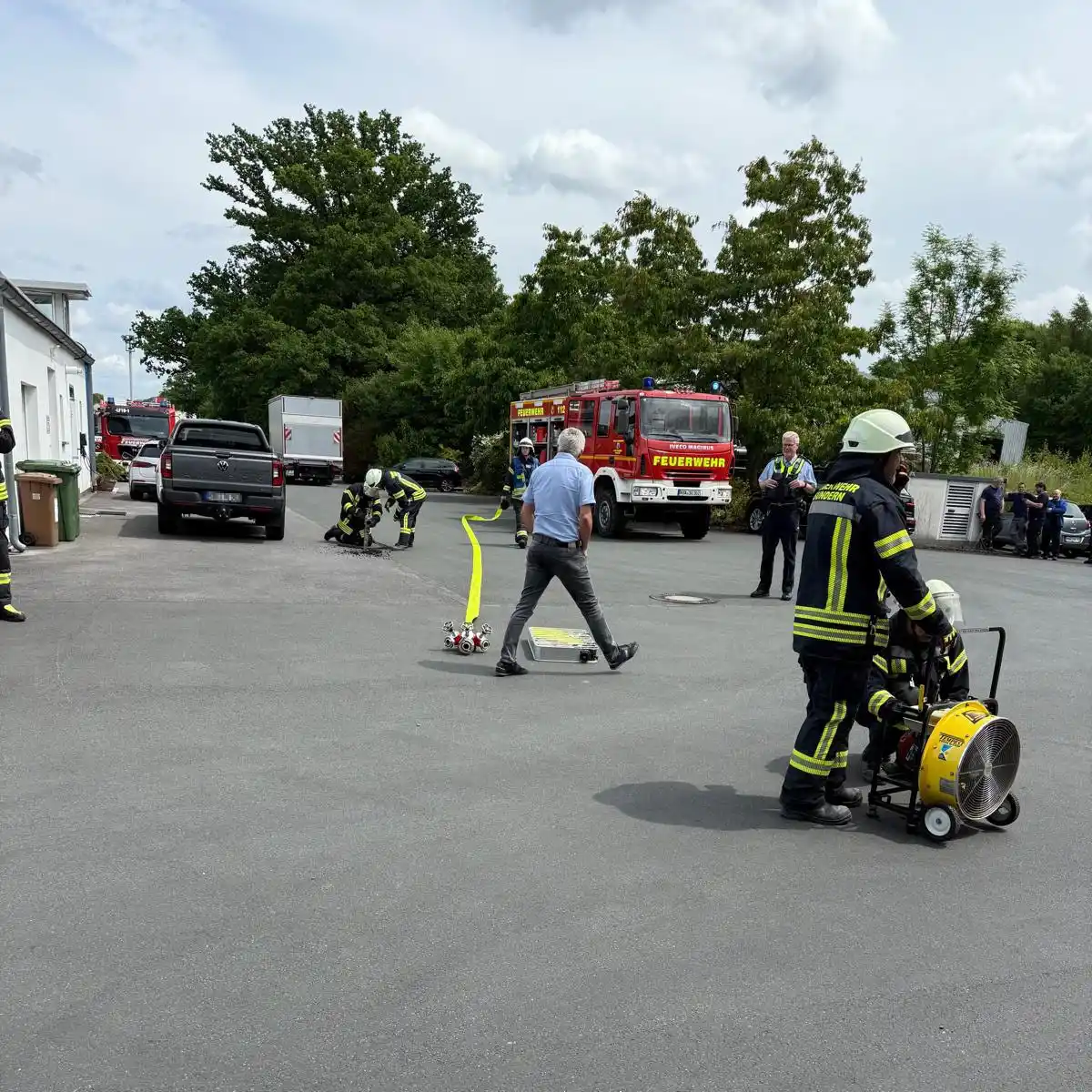 Image from Feuerwehr Sundern: Einsatzinfo Feuerwehr Sundern 🚒  Am Vormittag musste gegen 09:39 Uhr ...
