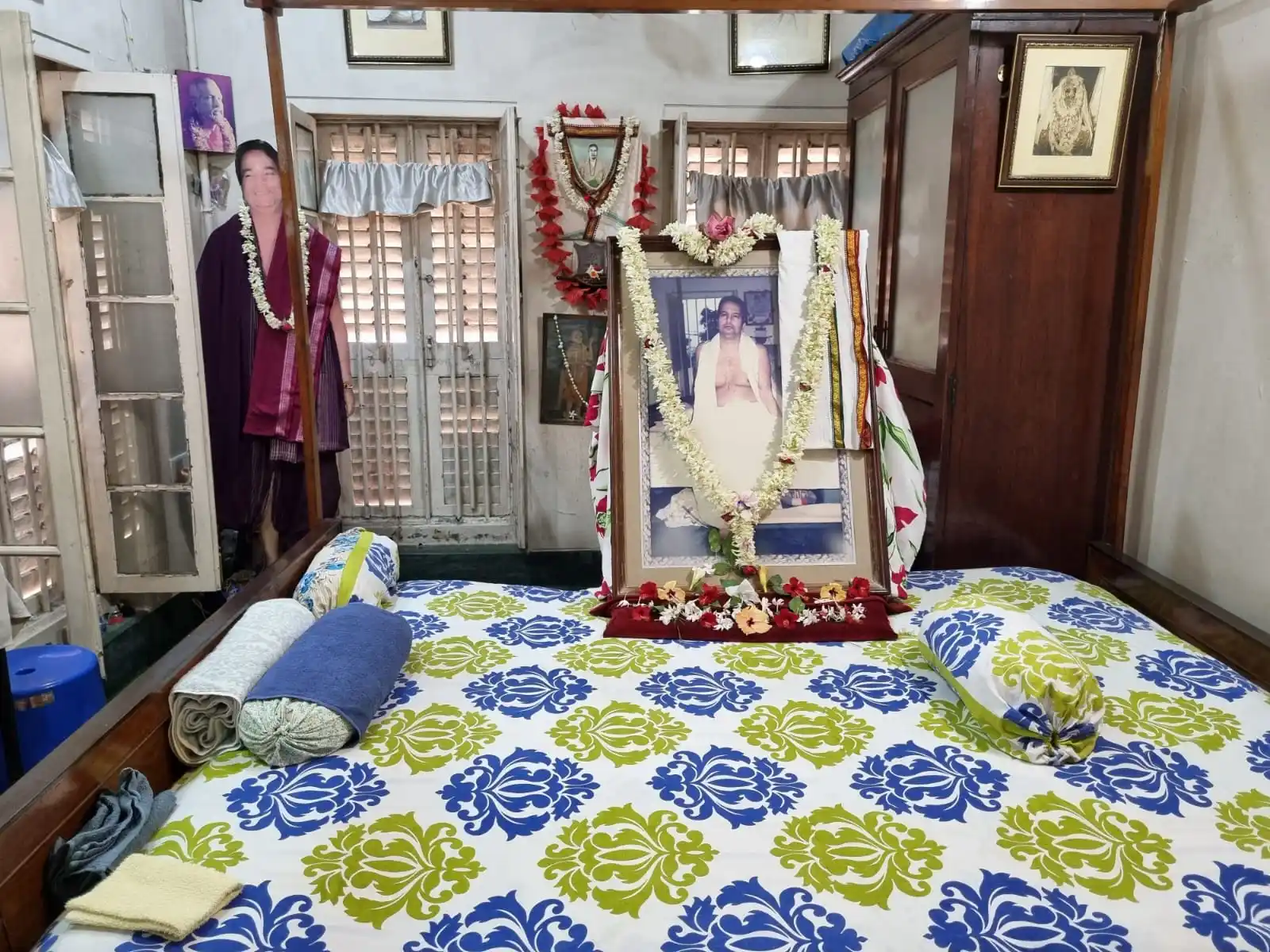 Image from Taramar Bari, Shrirmpur, Hooghly /āϤāĻžāϰāĻžāĻŽāĻžāϰ āĻŦāĻžāĻĄāĻŧāĻŋ āĻļā§āϰā§āϰāĻžāĻŽāĻĒā§āϰ: Guru Kripa Hi Kebolam đ...