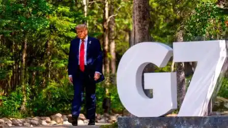 Image from Enfoque Digital HN: INTERNACIONALES 🇺🇸🚨 || El presidente de EE.UU., Donald Trump, ha co...