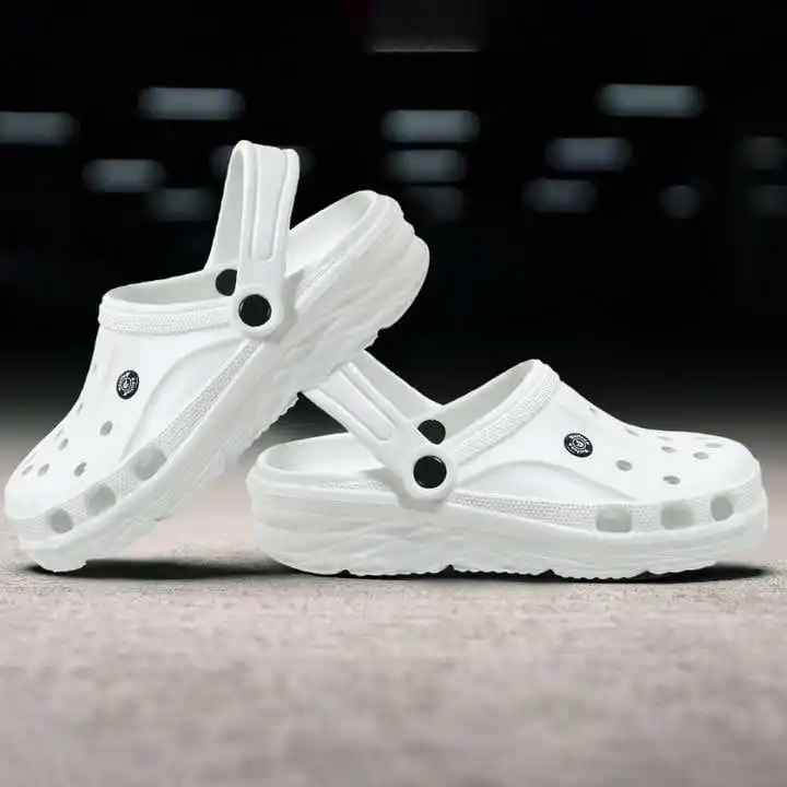 Image from Great Deals Hub PRO: Men White Clogs  Deal Price: ₹178  MRP: ₹699  https://bitli.in/bFq1Xvb...