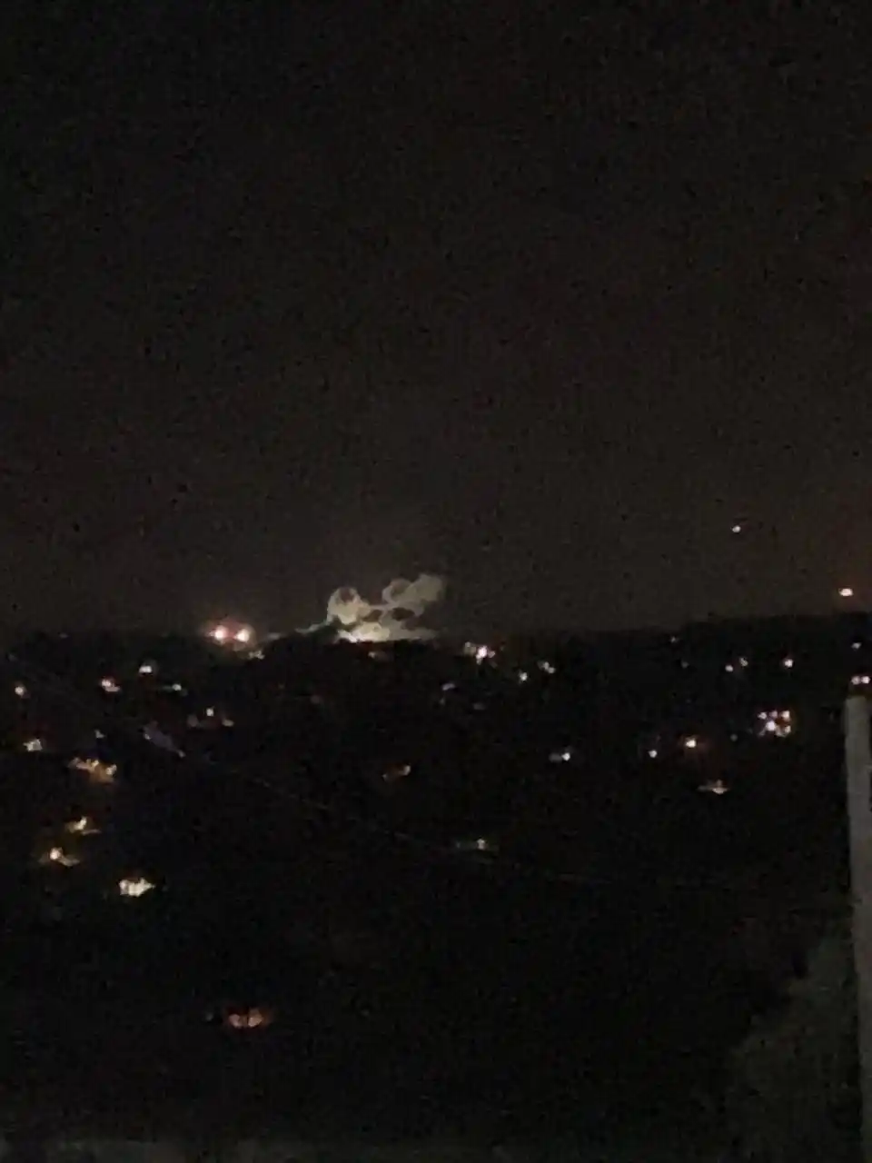 Image from SAFIR TV | تلویزیون سفیر: *دومین حمله پهپادی رژيم صهیونیستی در جنوب لبنان* منابع لبنانی از حمل...
