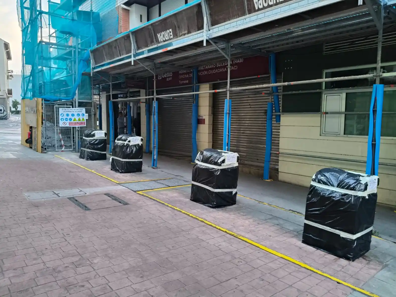 Image from Diario de Getxo -DDG-: 🔴 *El Ayuntamiento atribuye a problemas logísticos el retraso en la r...