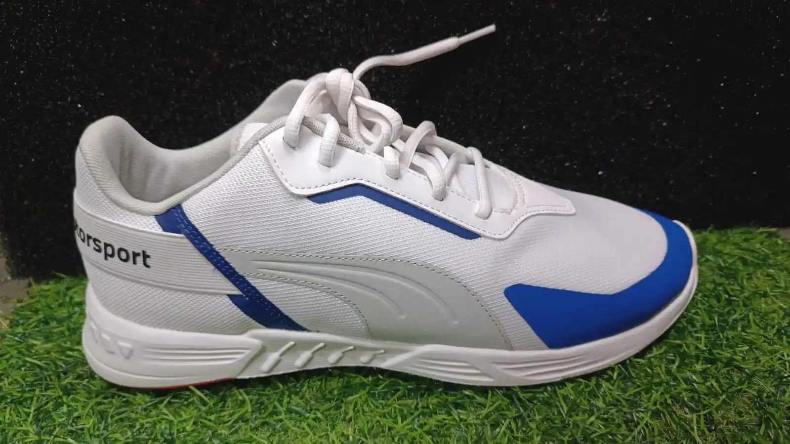 Image from Aaimz Enterprises: Puma BMW Motorsport Size UK : 10 Mrp : 7,999 Offer Price : 2,599 Fo...