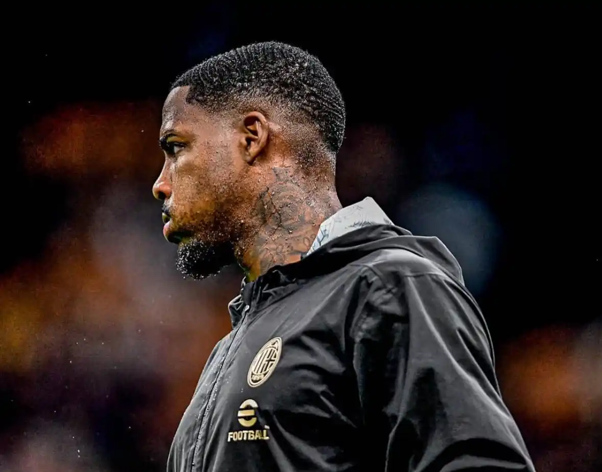 Image from GOAL RUSH 🏴󠁧󠁢󠁥󠁮󠁧󠁿🇪🇸🇮🇹🇩🇪🇫🇷: 🚨🔵 Chelsea have not re-activated Mike Maignan as goalkeeper option i...