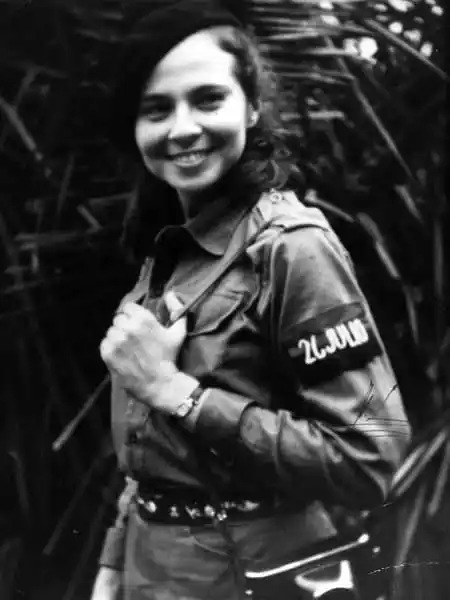 Image from Presidencia de Cuba: Hace 18 años que no está y todavía la sentimos entre nosotros. *Vilma ...
