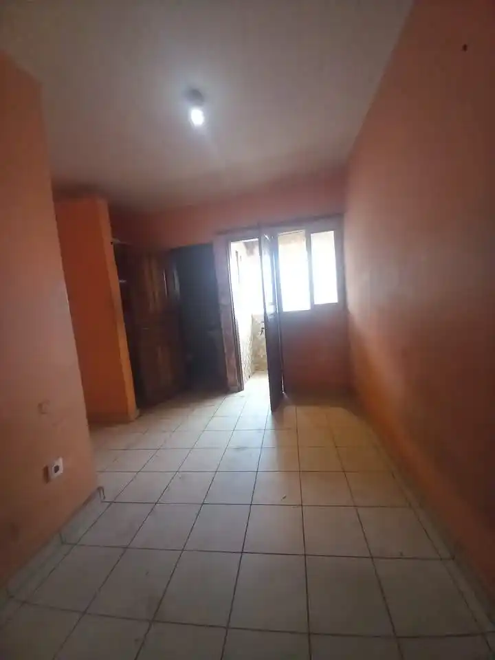 Image from PRO BUSINESS CAMEROUN Sarl: Magnifique chambre moderne  a louer à ange Raphael 35000x10+2...