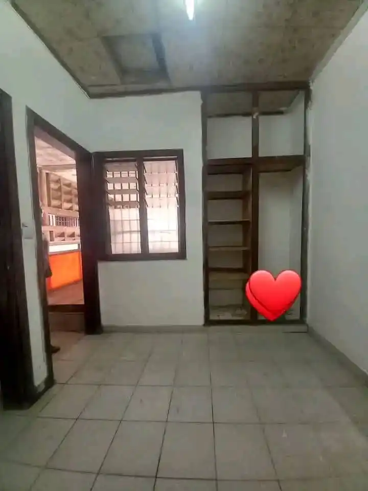 PRO BUSINESS CAMEROUN Sarl post