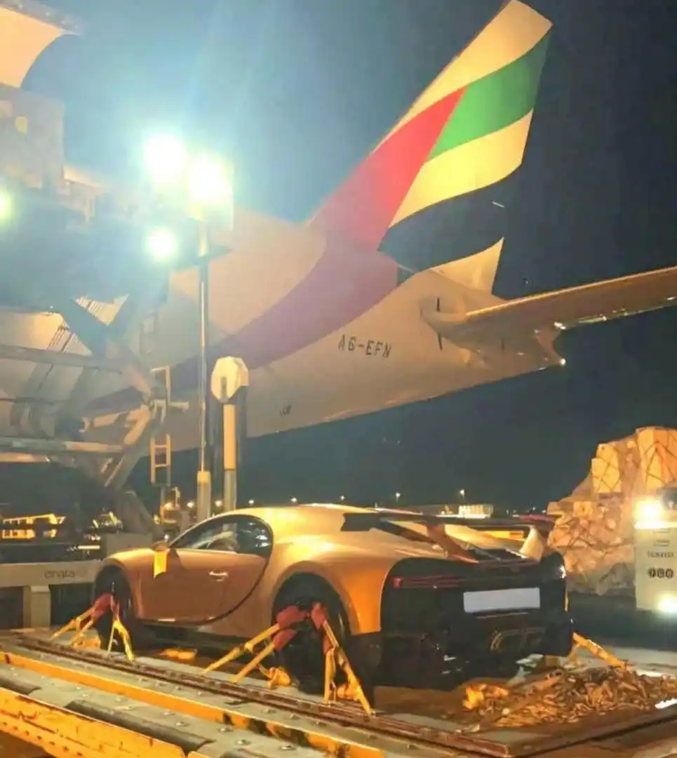 Image from ZimCelebs🔥✅: Pakuda Kupisa : Multi-Million Dollar Bugatti Offloaded from Plane at R...