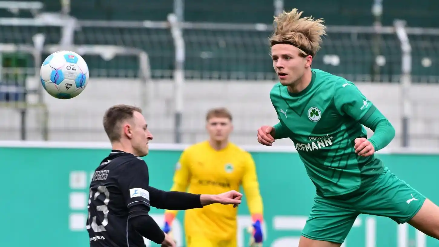 Image from NN.de | SpVgg Greuther Fürth: Spielpraxis in Regensburg: Kleeblatt verleiht Talent Philipp Müller in...