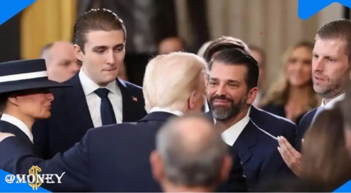 Image from Digital Apex Blockchain 📊🪙: The Trump family quietly reduced its stake in crypto venture World Lib...