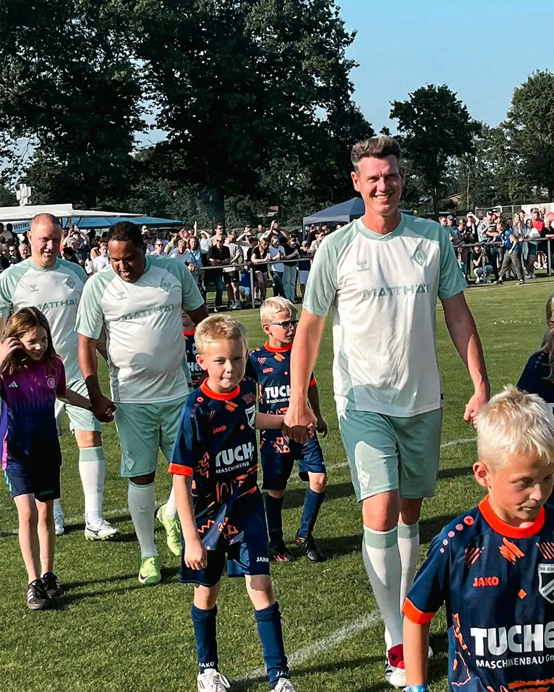 Image from Werder Bremen: WERDER LEGENDEN weiter im Tor-Rausch 🤩💚🤍 Tim Borowski, Ailton, Kla...