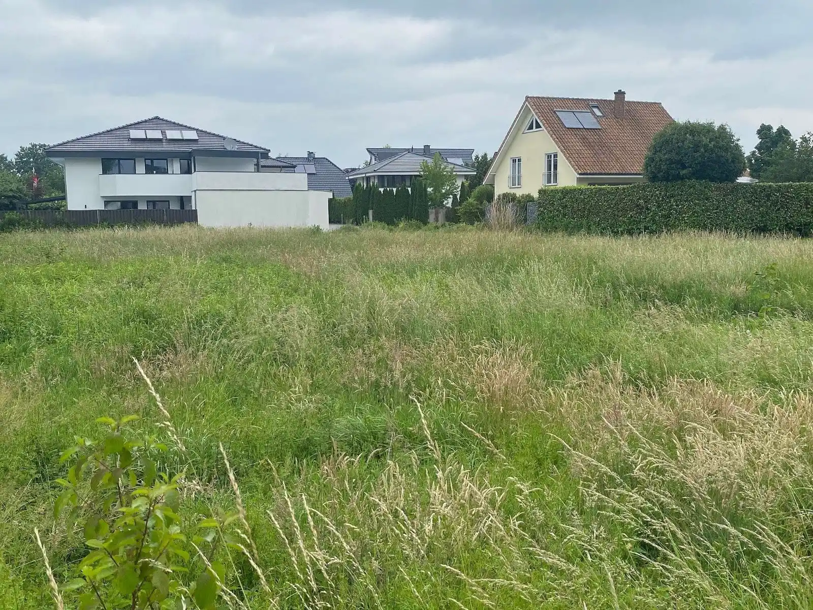 Image from NW Gütersloh: ➡️ *Anwohner gegen Neubau in Verl:* Pläne für ein 21-Wohnungen-Gebäude...