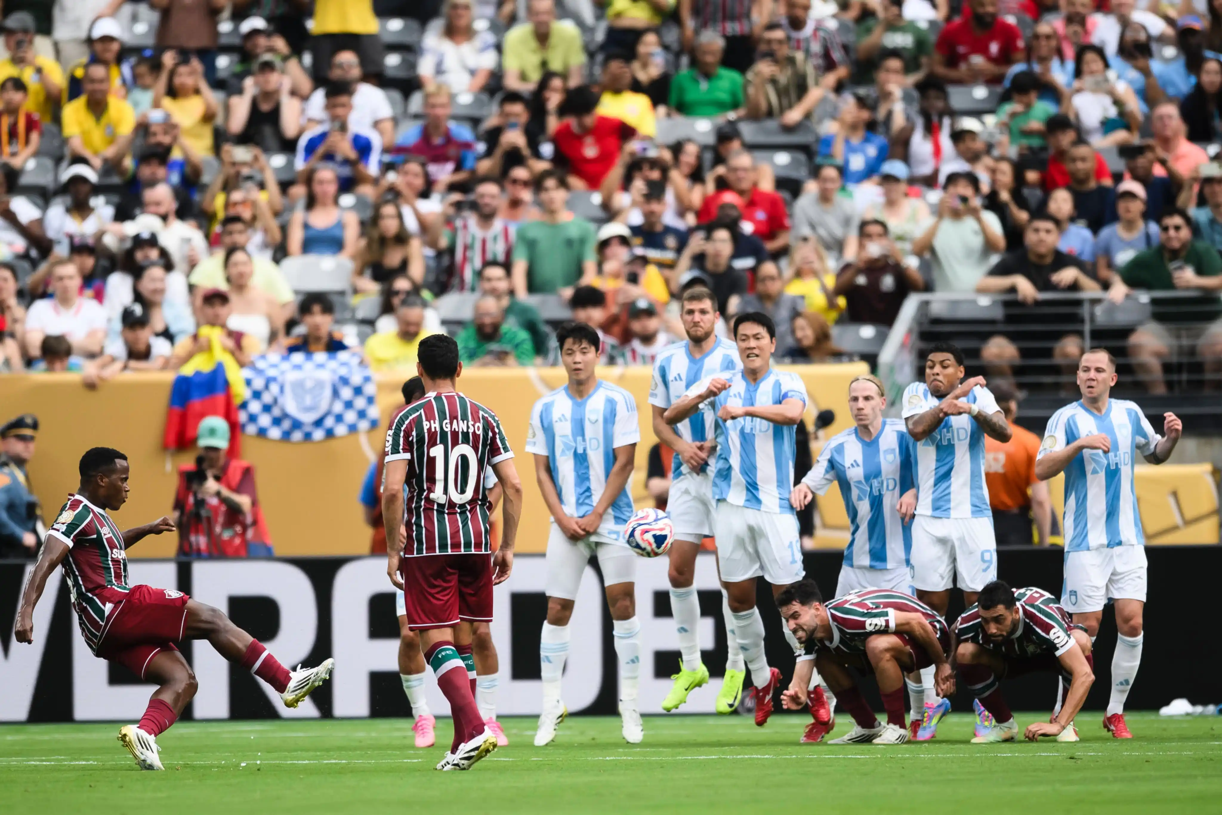 Image from 𝗙𝗨𝗧𝗡𝗘𝗪𝗦 - 📰⚽️: _🇨🇴🧠 *Jhon Árias foi eleito o MELHOR em CAMPO pela segunda vez cons...