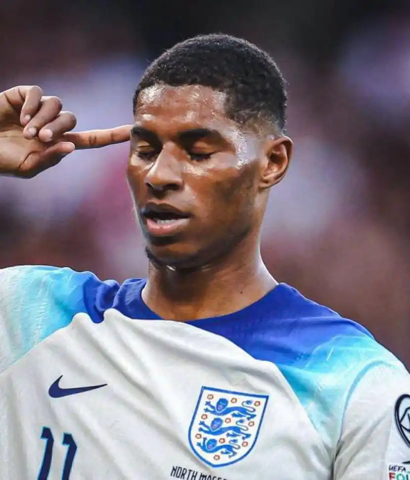 Image from 𝗙𝗨𝗧𝗡𝗘𝗪𝗦 - 📰⚽️: 💭🇪🇸 *SONHO MAIS PROXIMO DE RASHFORD!* 🗣 *Marcus Rashford* fala s...