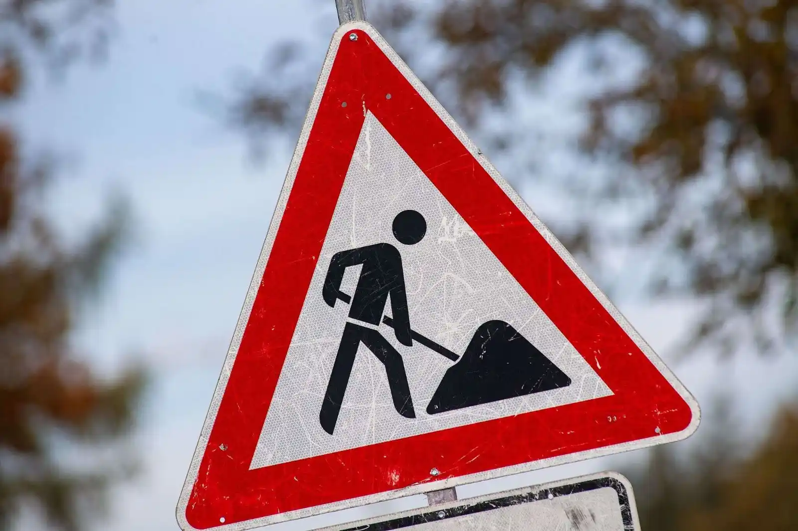 Image from NW Gütersloh: ➡️ *Großer Einsatz im Gütersloher Stadtpark:* Eine Tonne schweres Gerä...