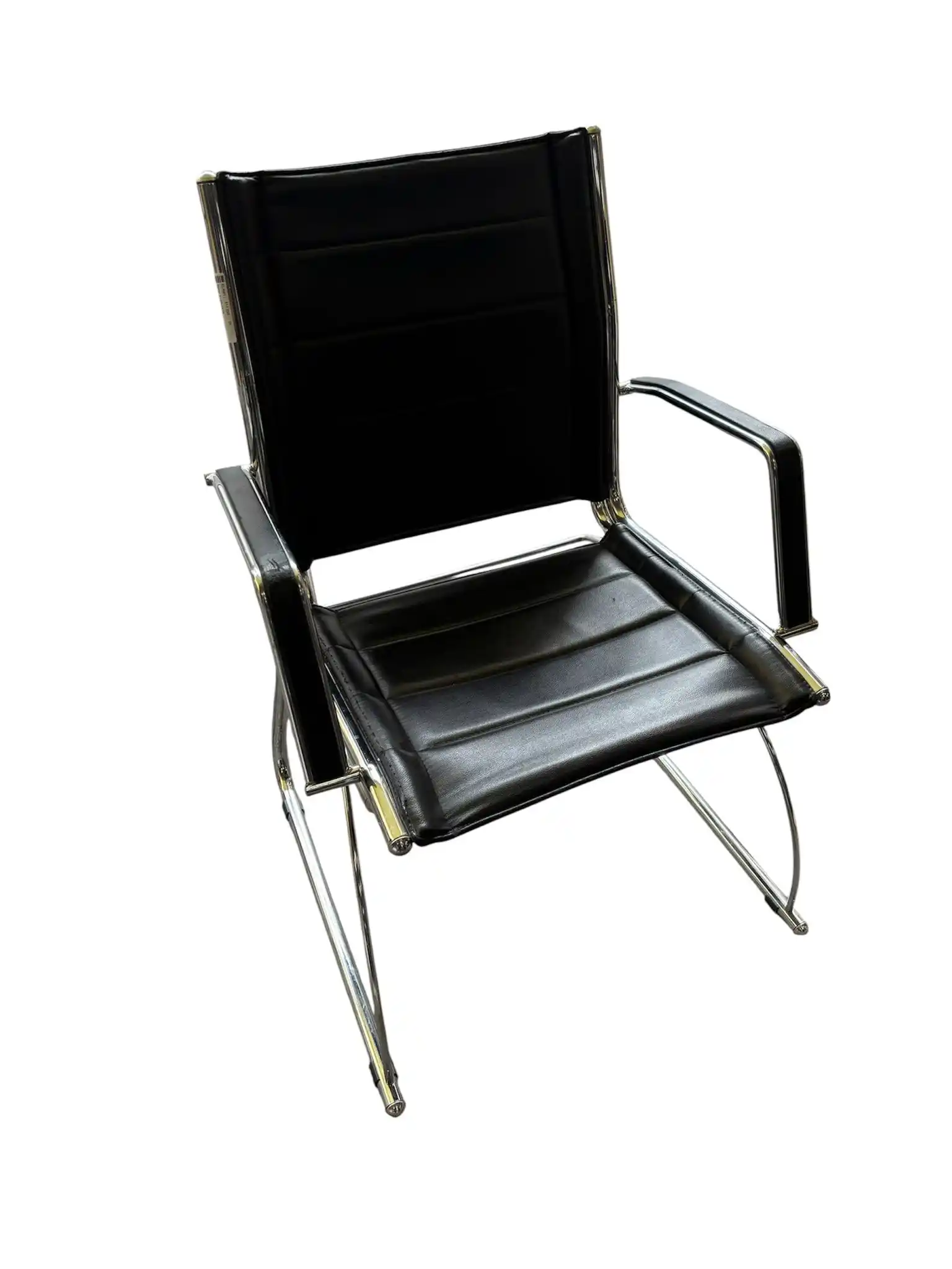 Image from Mercatino dell’usato TESORI NASCOSTI: Sedia da scrivania pelle nera...