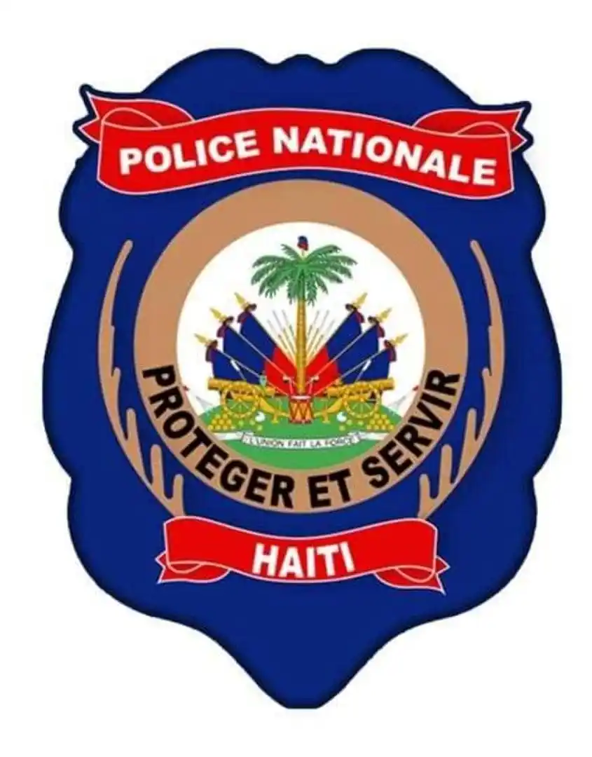 Image from PouSiOuPaTKonnen: Les images des « terroristes » haïtiens arrêtés en achetant des drones...