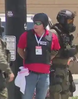 Image from PouSiOuPaTKonnen: 🇺🇸 États-Unis : vers l'expulsion d'un journaliste arrêté en couvrant...