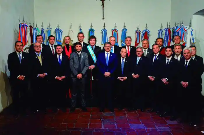 Image from Radio Sudamericana: 🔴 *NACIÓN CONVOCÓ AL CONSEJO DE MAYO PARA DISCUTIR LA REFORMA LABORAL...