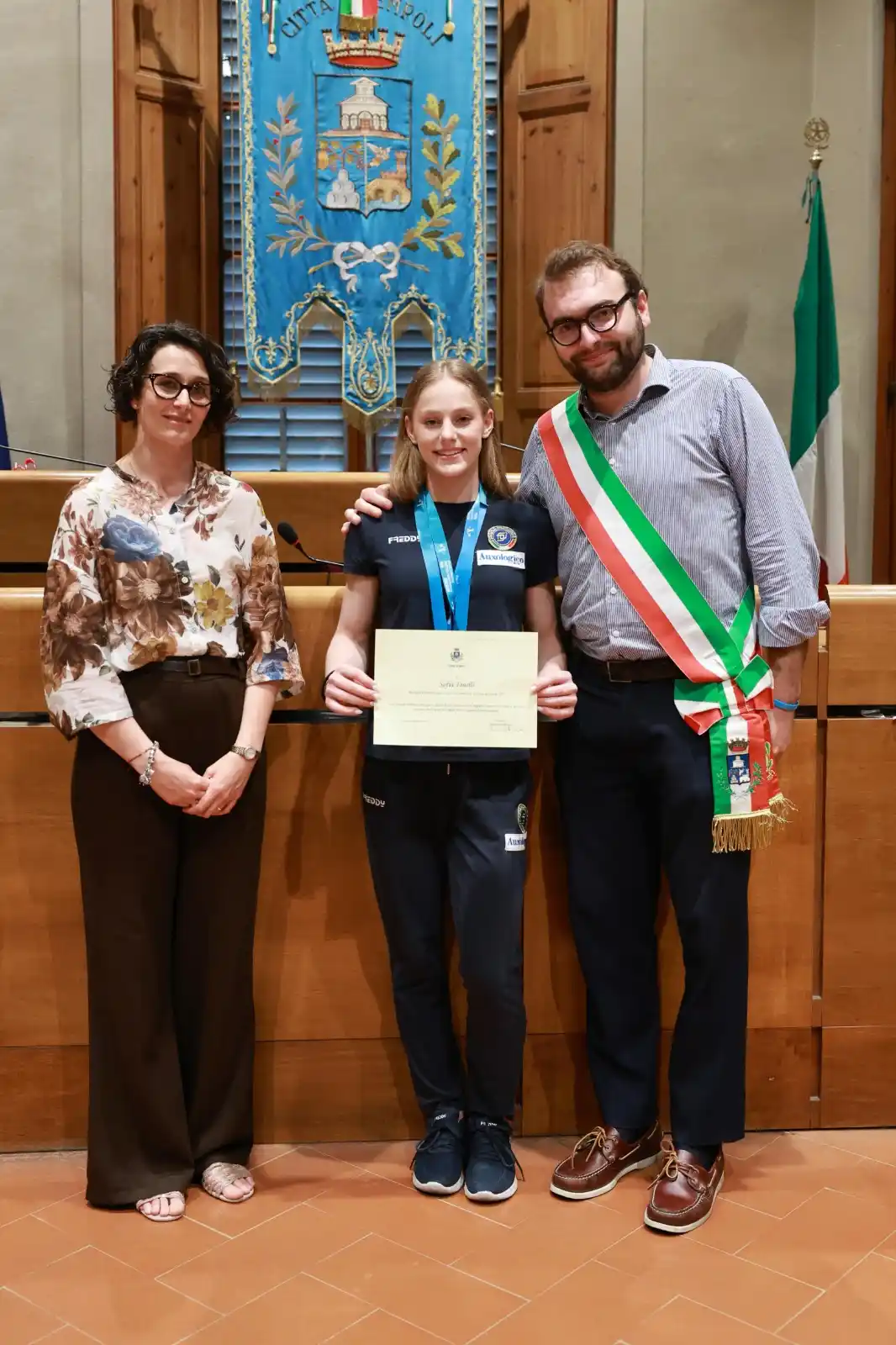 Image from Comune di Empoli: 🥇 *Sofia Tonelli dopo le medaglie agli Europei premiata a Empoli. Il ...