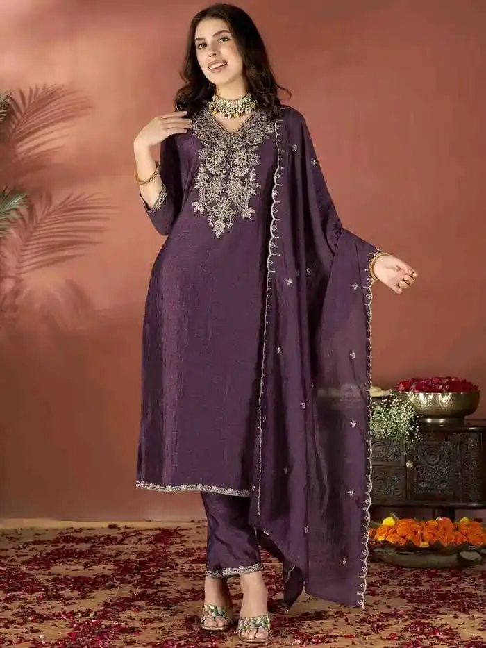 Image from Modernfashions.in: This ZARA suit seems like a beautiful and intricately designed outfit....