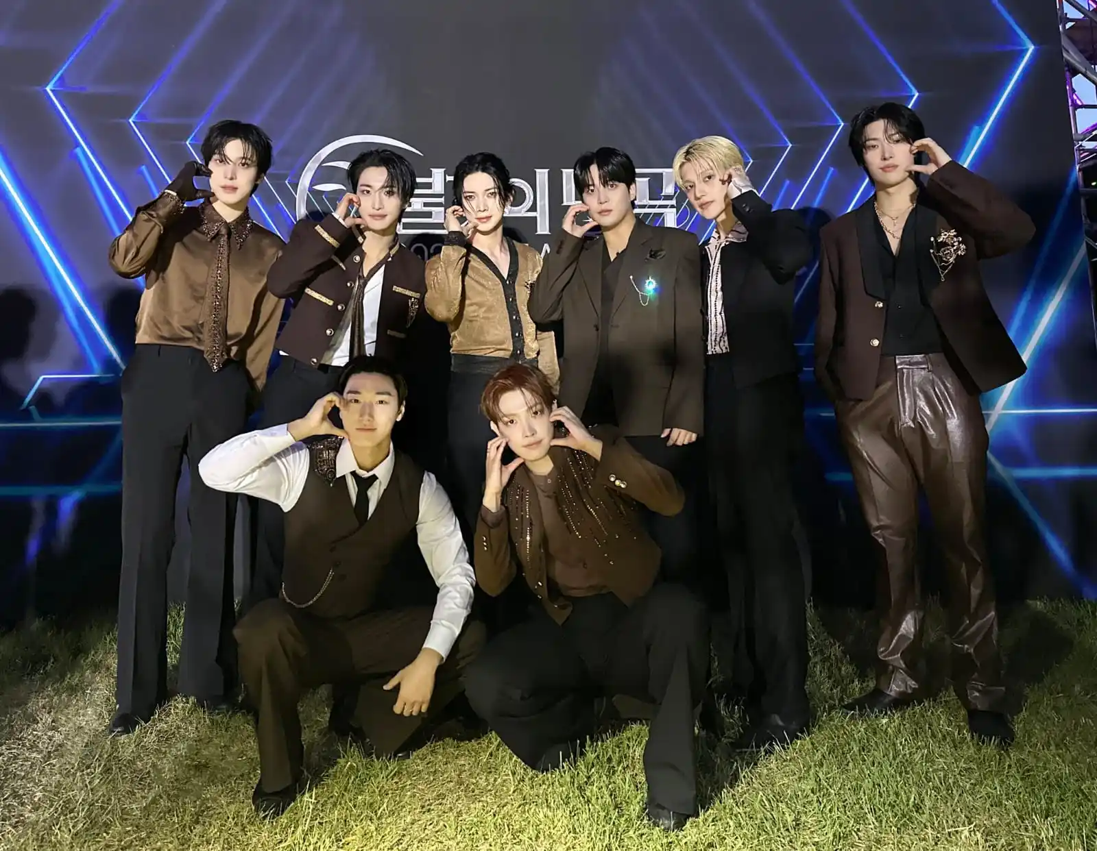 Image from π πππππ π ππππ | ATEEZ UPDATES: *{ATEEZ} ποΈ Twitter/X Post update π * Foto behind KBS2 Immortal Song...