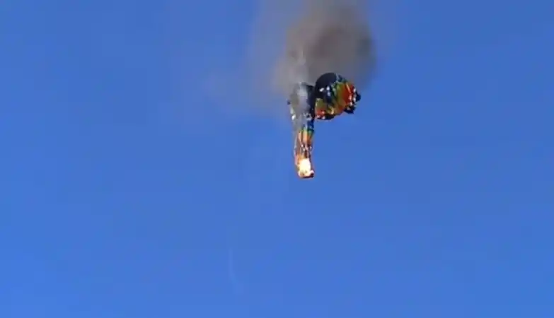 Image from ZAP Notícias: *Balão de ar quente cai com 21 pessoas e faz oito mortos no Brasil. É ...