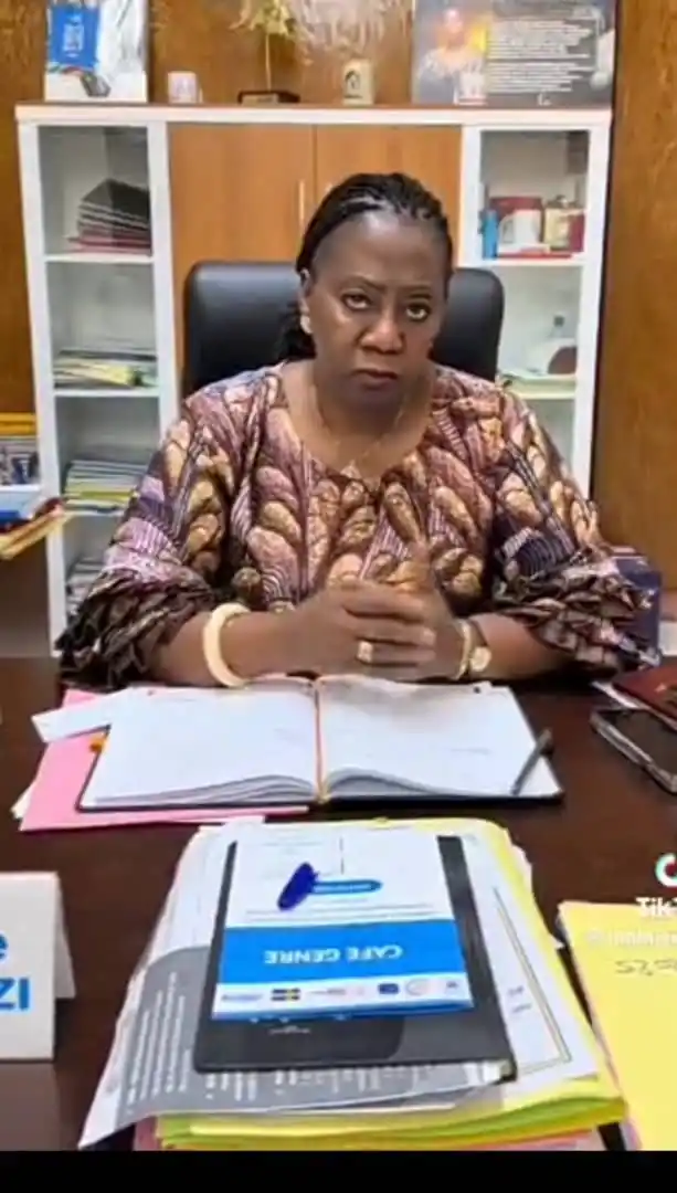 Image from POURELLE.INFO: Clôture session ordinaire Mars 2025 : D.MUNONGO, rapporteure adjointe ...