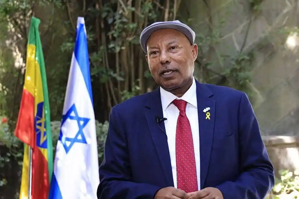 Image from Ahadu Radio And Television: *"እስራኤል የከፈተችው ጦርነት አላማ ኢራንን ማጥፋት ሳይሆን እስራኤልን ማዳን ነው" በኢትዮጵያ የእስራኤል አም...