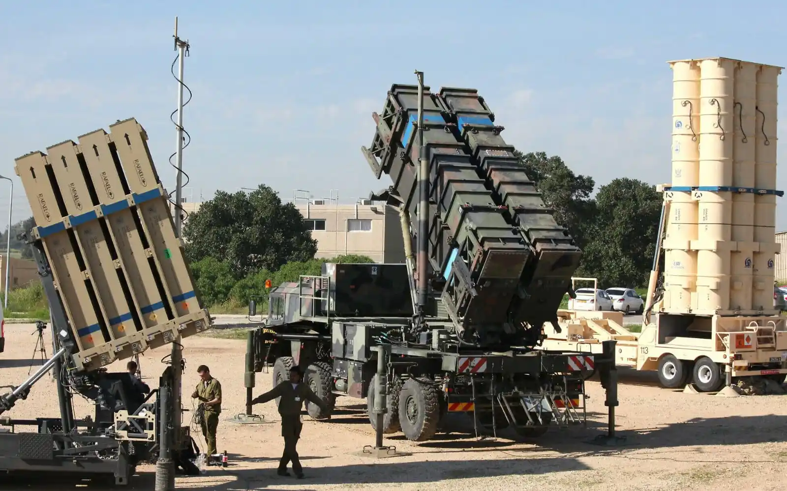 Image from MIDDLE EAST REVIEW: 🇮🇱🇮🇷 *ISRAEL-IRAN UPDATES* *Israel’s War With Iran Costs Hundred...