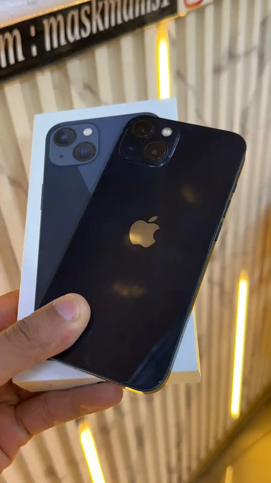 Mask-Man Iphones  post