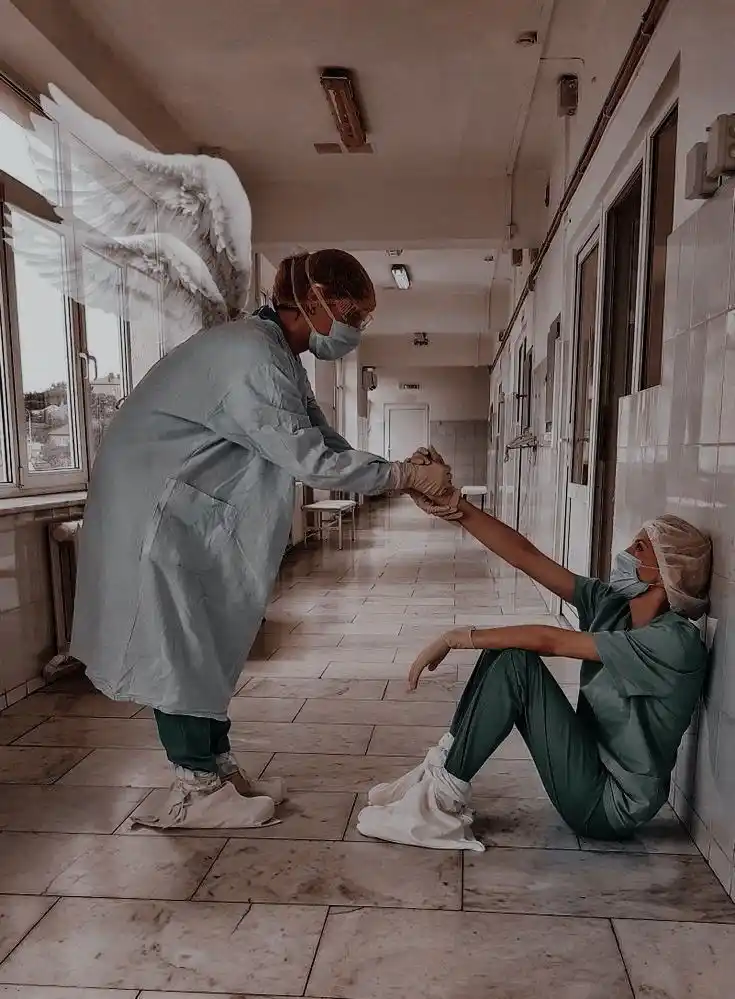 Image from Doctor Ekhlas 👸🏻🥼🫀: خداوندا مرا از تن رها کن  ز فضل خویشتن اینم عطا کن    📘اینجا عطار در ...