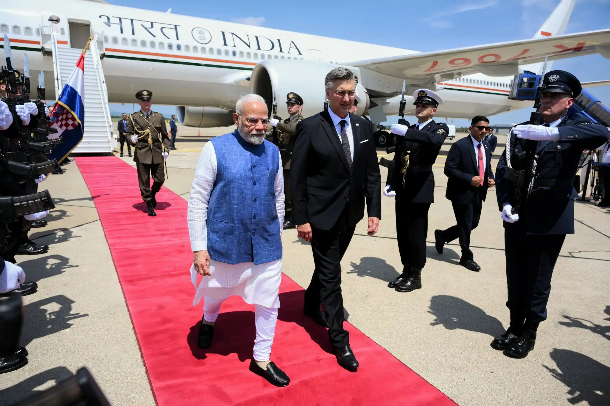 Image from Andrej Plenković: U Zagrebu smo izrazili dobrodošlicu indijskom premijeru *Narendra Modi...