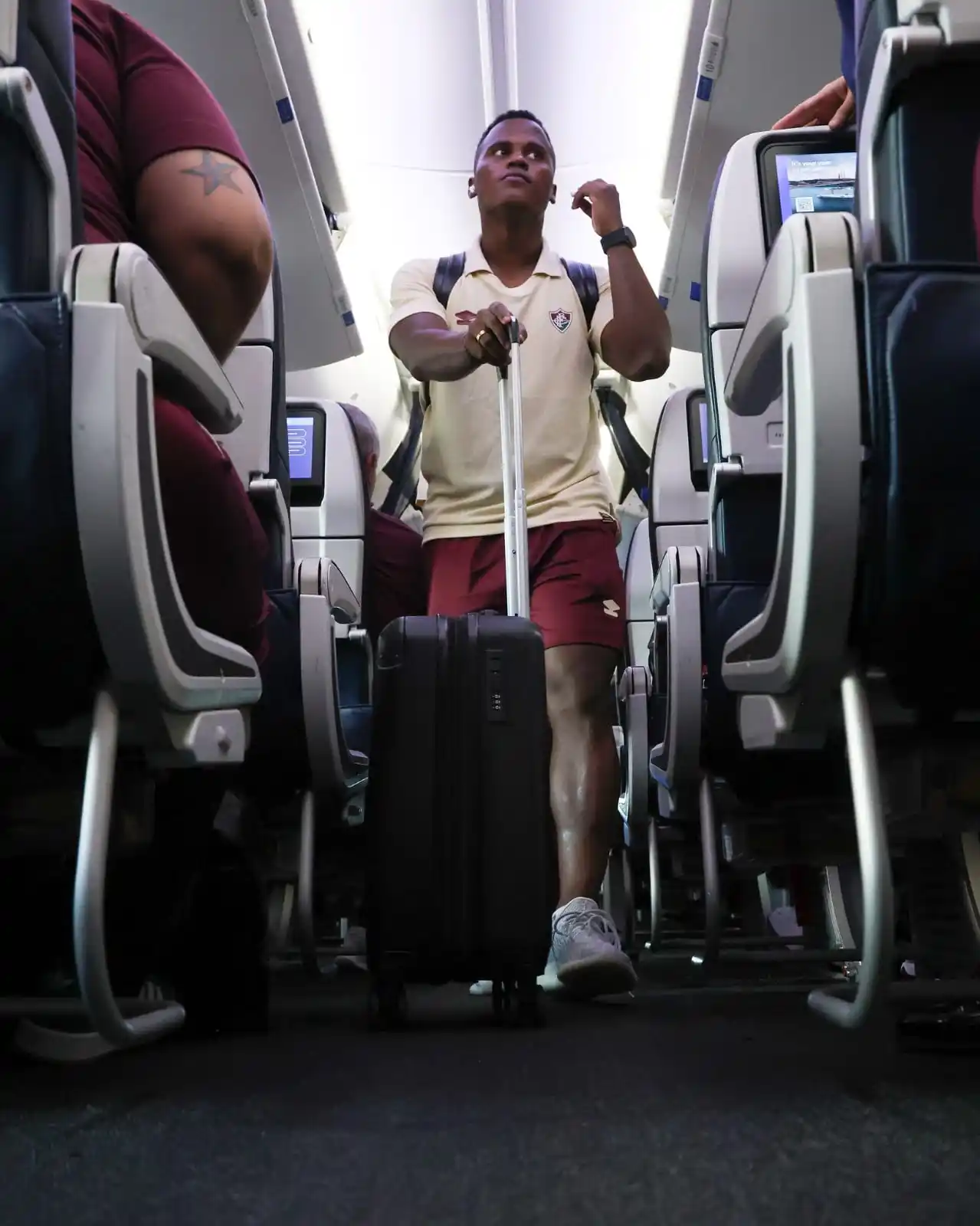 Image from Fluminense FC: Columbia ✈️ NJ/NY O <a class="text-blue-500 hover:underline cursor-po...