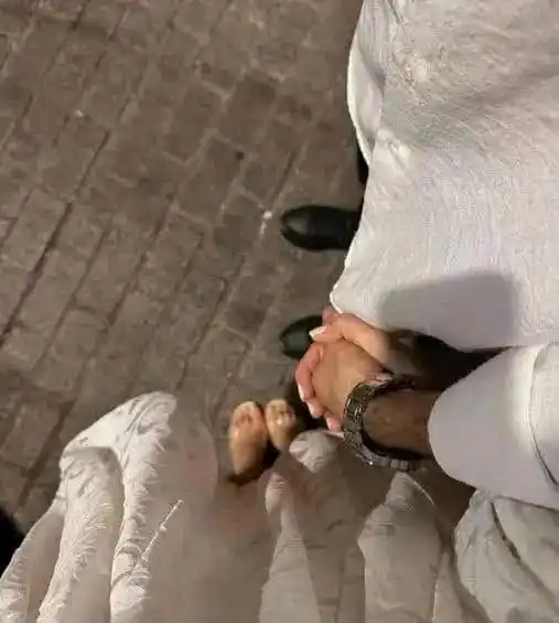 Image from عشاق بوستات: من يوم ما عرفته لحد دلوقتي وهو بيقولي بحبك أو وحشتيني أو انتي حلوه اوي...