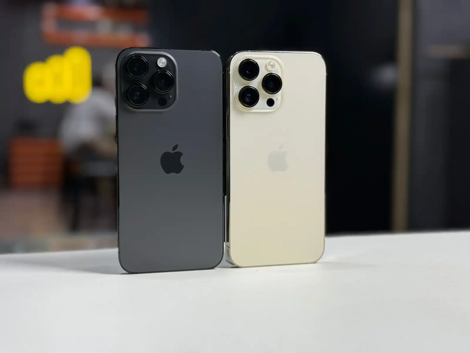 Image from MOB SHOPPING: 𝗪𝗲𝗲𝗸𝗲𝗻𝗱 𝗢𝗳𝗳𝗲𝗿 IPhone 14 Pro Max Non PTA JV 128GB Gold 1480...