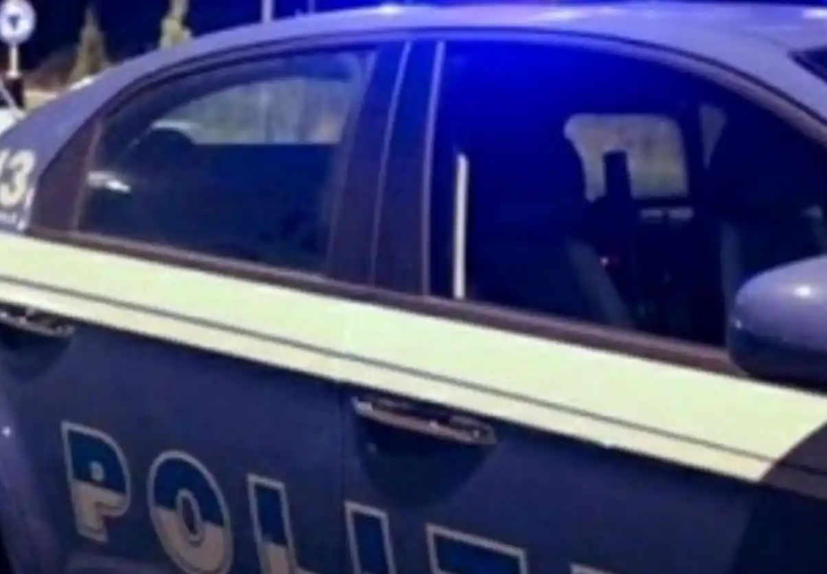 Image from TorinoToday: Aggressione in strada in Borgo Dora: ragazzo ferito da una coltellata ...