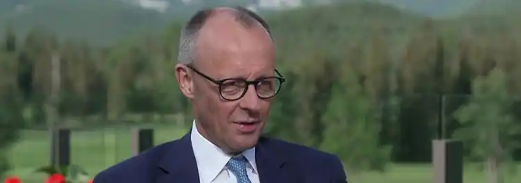 Image from ntv: Bundeskanzler im Interview *Merz zu Trumps G7-Abreise: "Alle haben Ver...