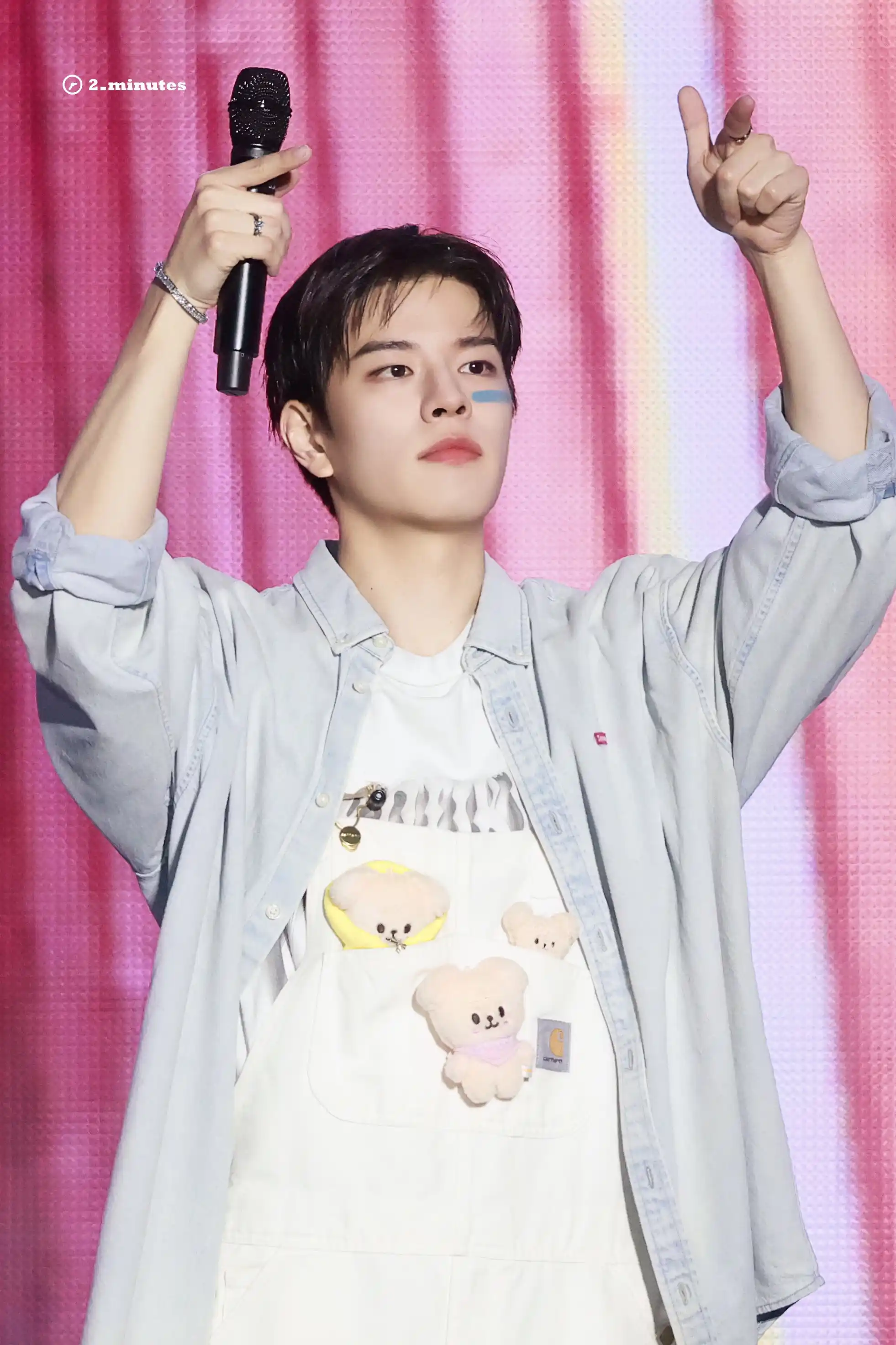Image from 𝄪 ݊ ☆ STRAYKIDS GLOBAL UPDATE ٪: 250620 | 📸🐶 dominATE NORTH AMERICA in NEW YORK D2 <a class="text-blu...