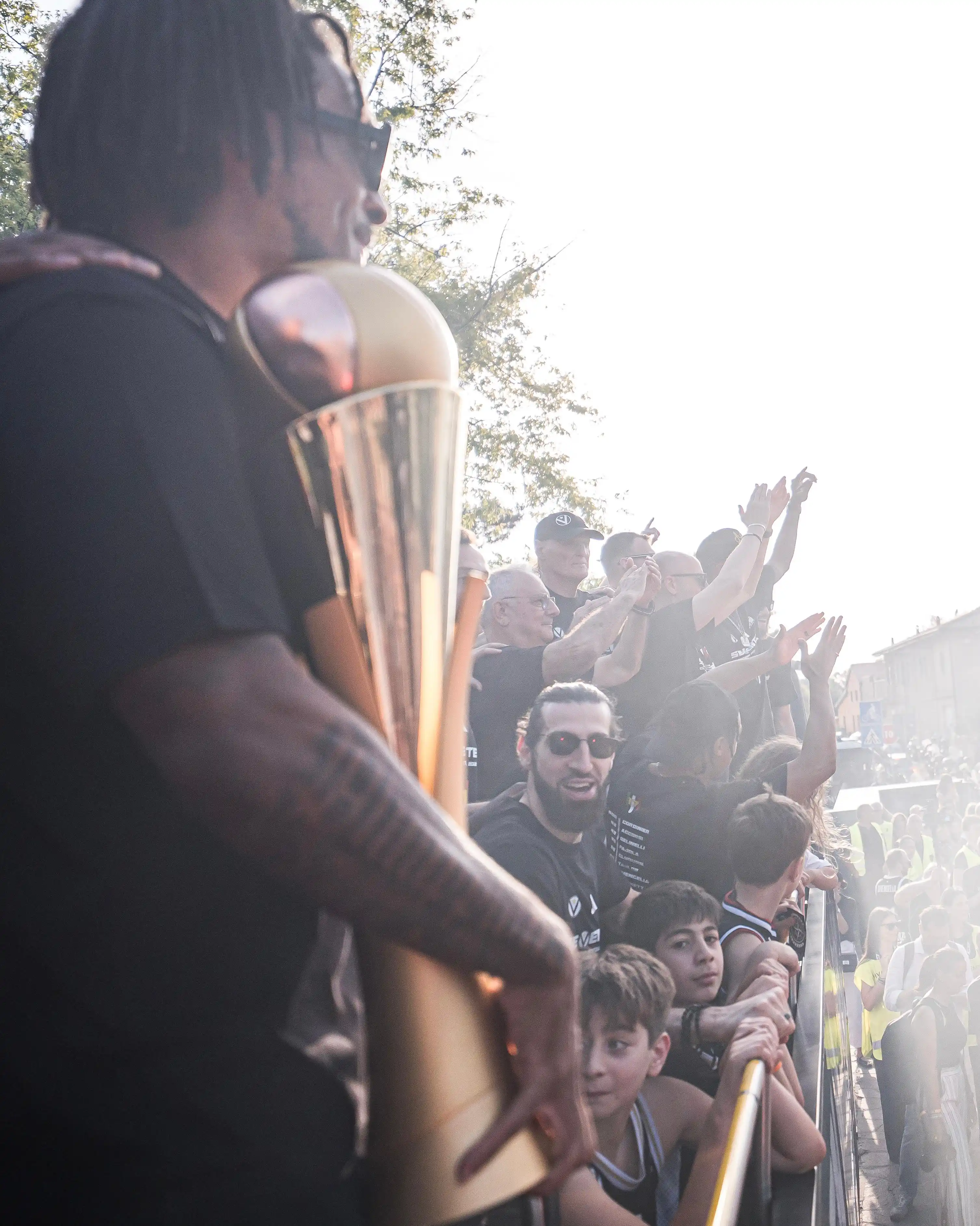 Image from Virtus Segafredo Bologna: A fine giornata admin vi saluta con questa foto e si prende un attimo ...