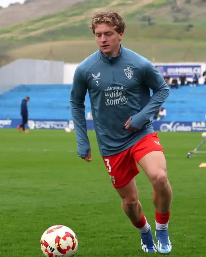 ÁreaRojiblanca_WhatsApp post