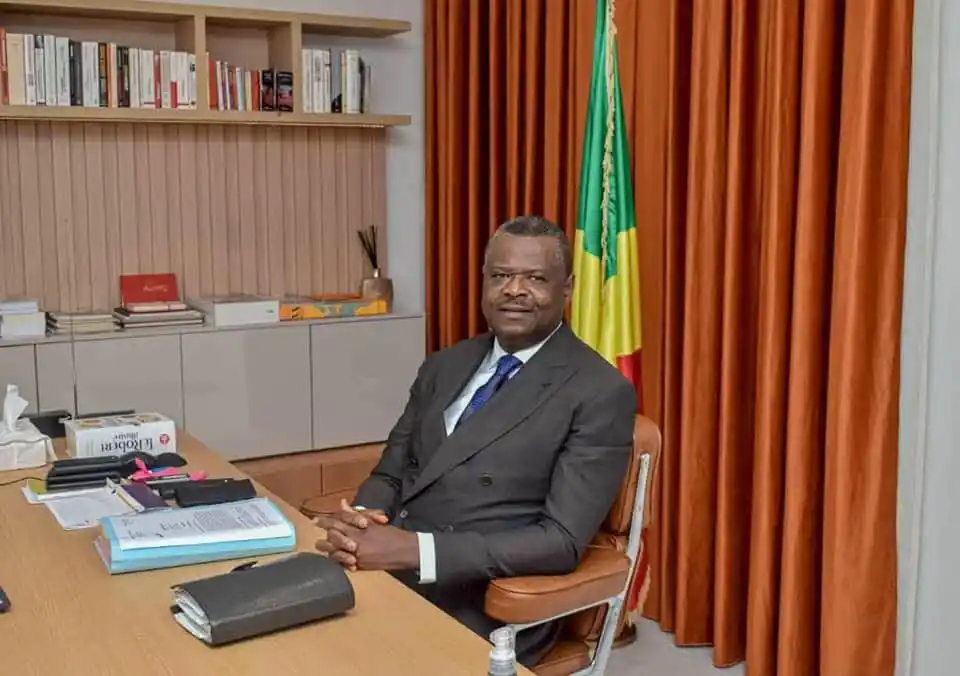 Image from BrazzaNews : Des ministres fantômes… Josué Rodrigue Ngouonimba, ministre de la Con...