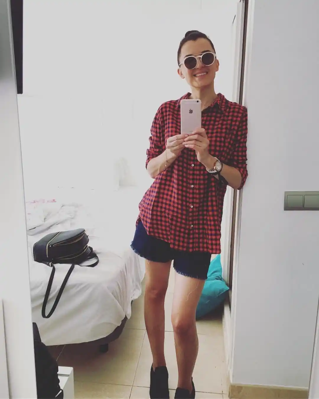 Amba Shepherd post