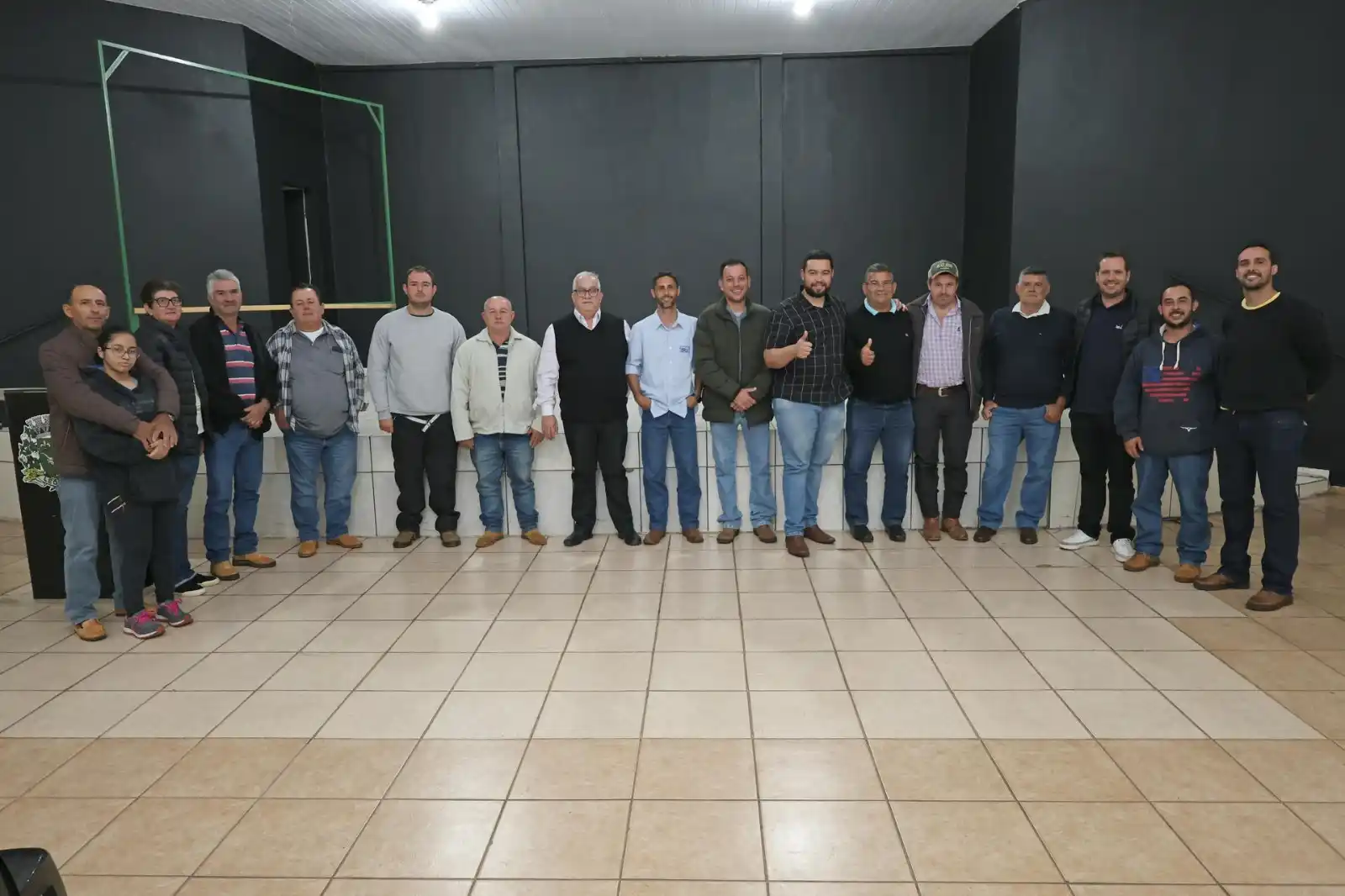 Image from Prefeitura Leópolis-PR: *Reunião com os produtores do município de Leópolis - Grupo BTZ Jaguaf...